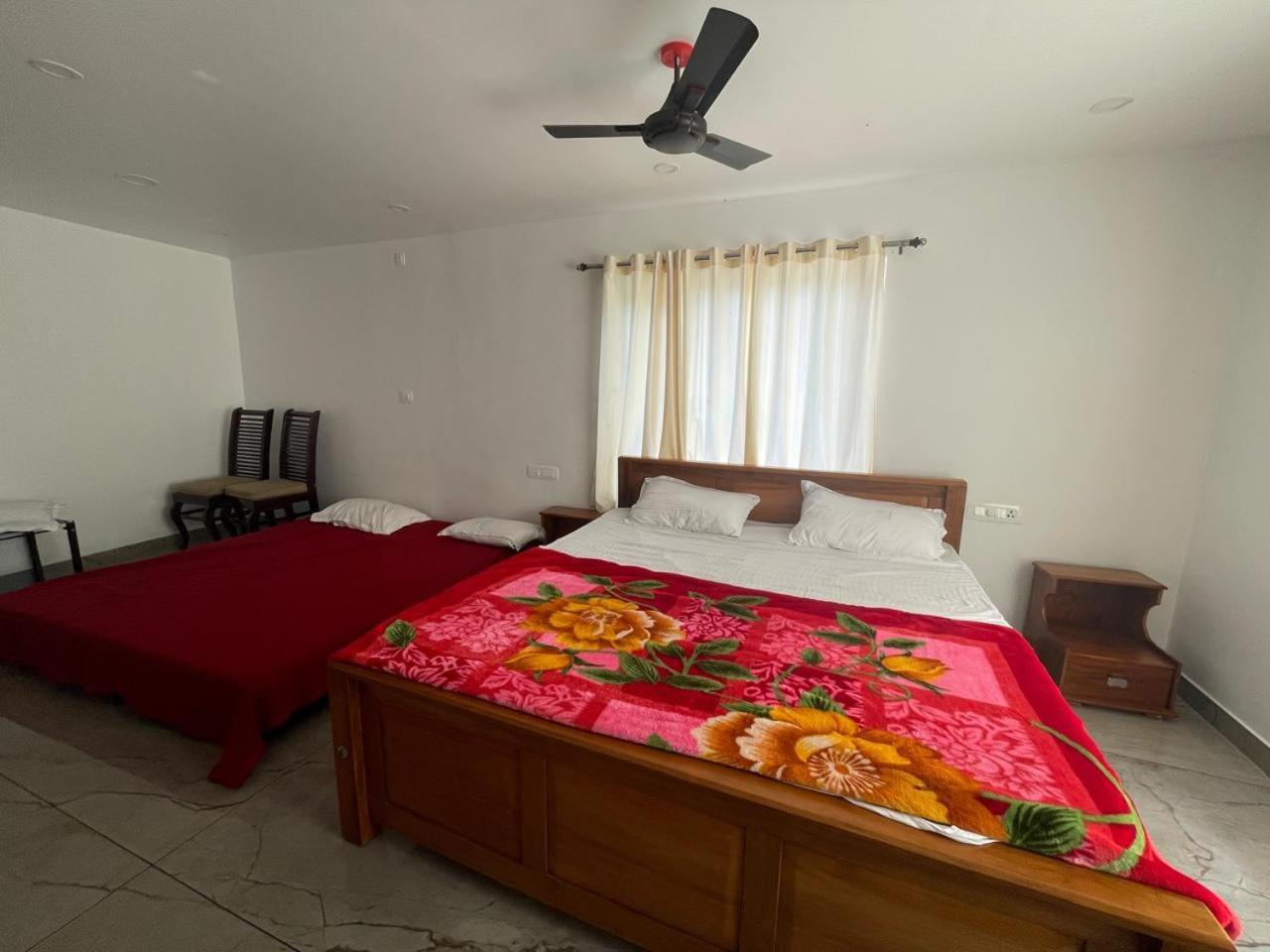 Blossom Valley Cottage Munnar Room photo