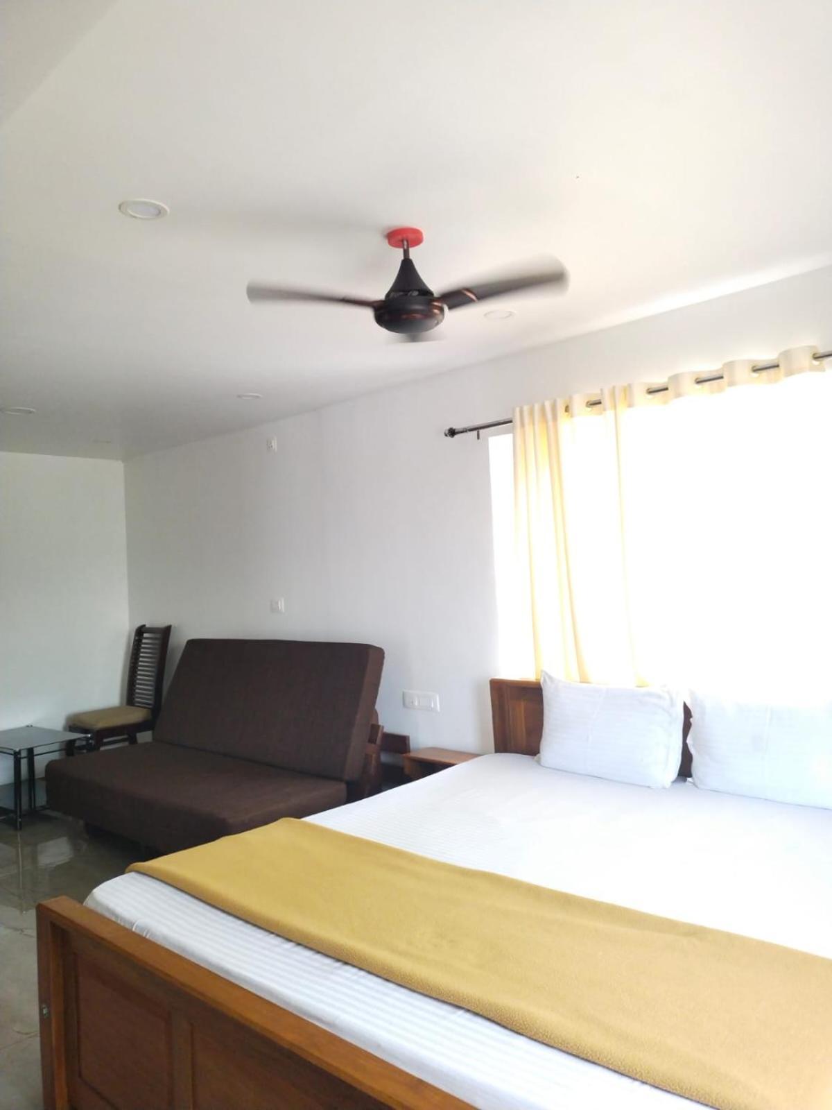 Blossom Valley Cottage Munnar Room photo